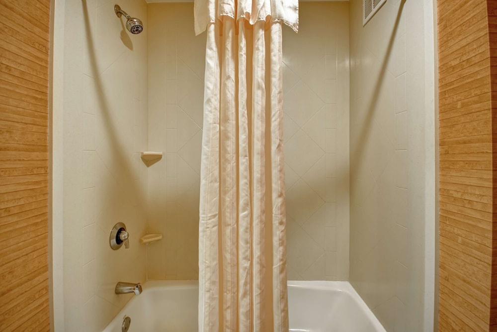 Homewood Suites by Hilton Ocala at Heath Brook - photo 13