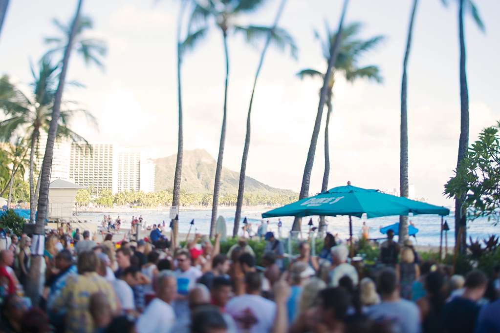 Outrigger Waikiki Beach Resort - photo 37