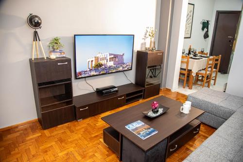 Stephan's Modern Apartment — 4-Star Luxury Hotel in Athens, Greece