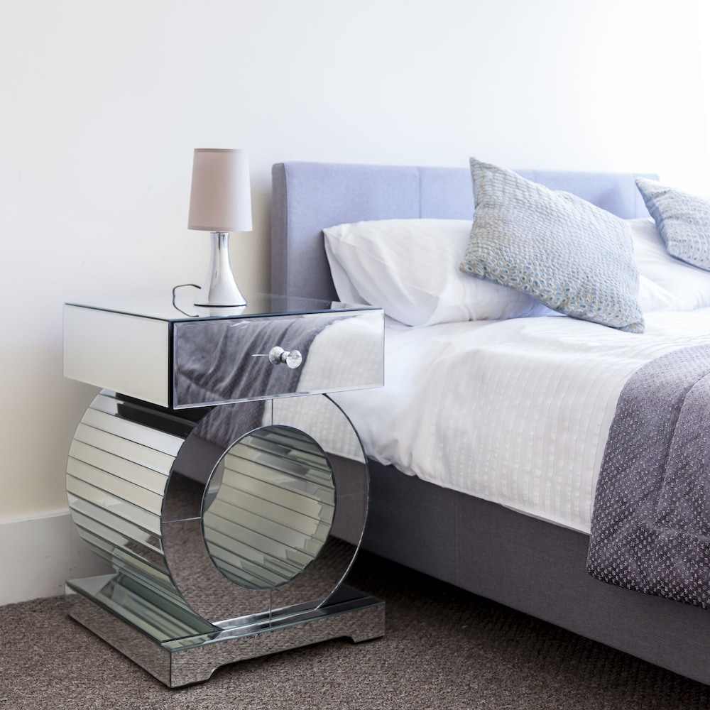 River View Apartment — 5-Star Luxury Hotel in London, United Kingdom