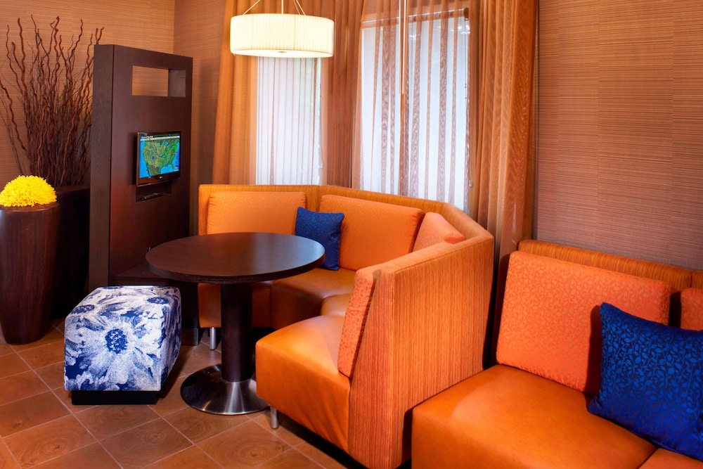 Courtyard by Marriott Cleveland Independence - photo 16