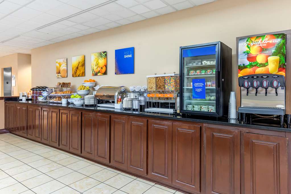 Comfort Inn & Suites Asheboro East - photo 31