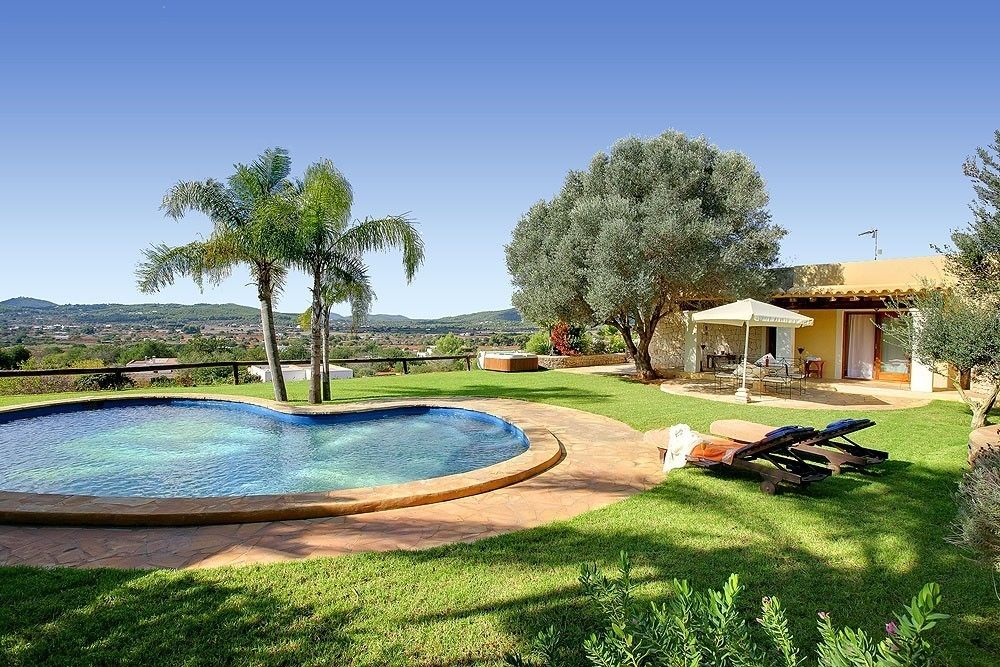 Casa Beni — 4-Star Luxury Hotel in Santa Eularia Des Riu, Spain