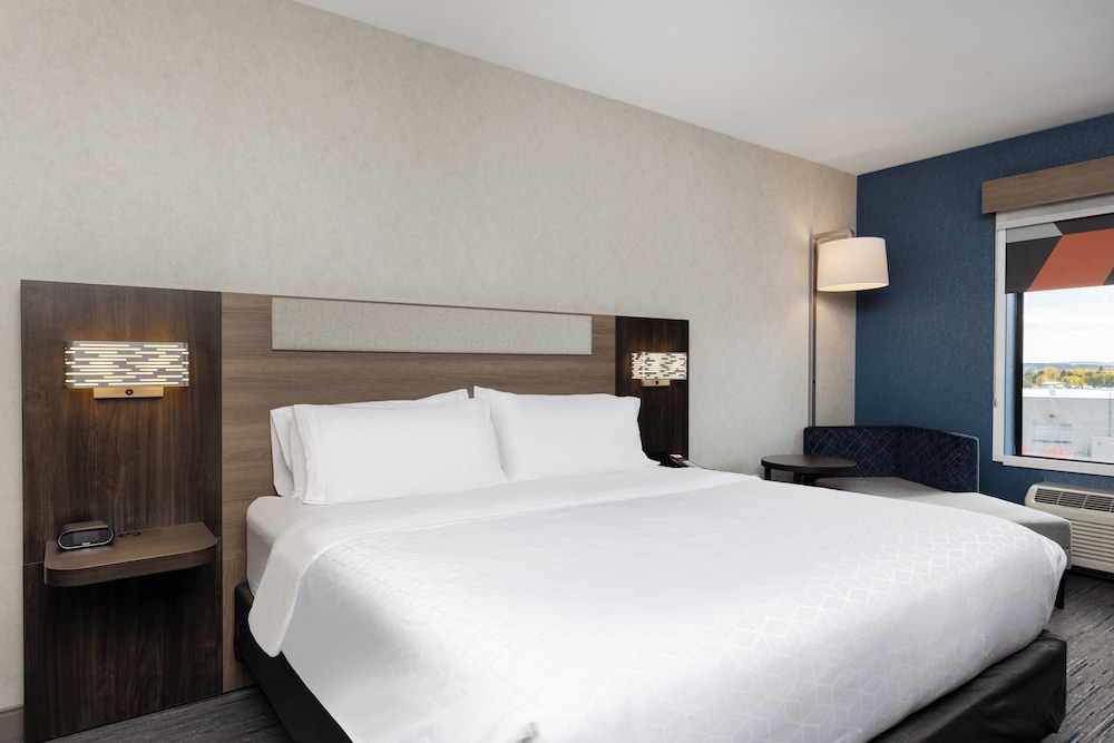 Holiday Inn Express Hotel & Suites Missoula by IHG - photo 8