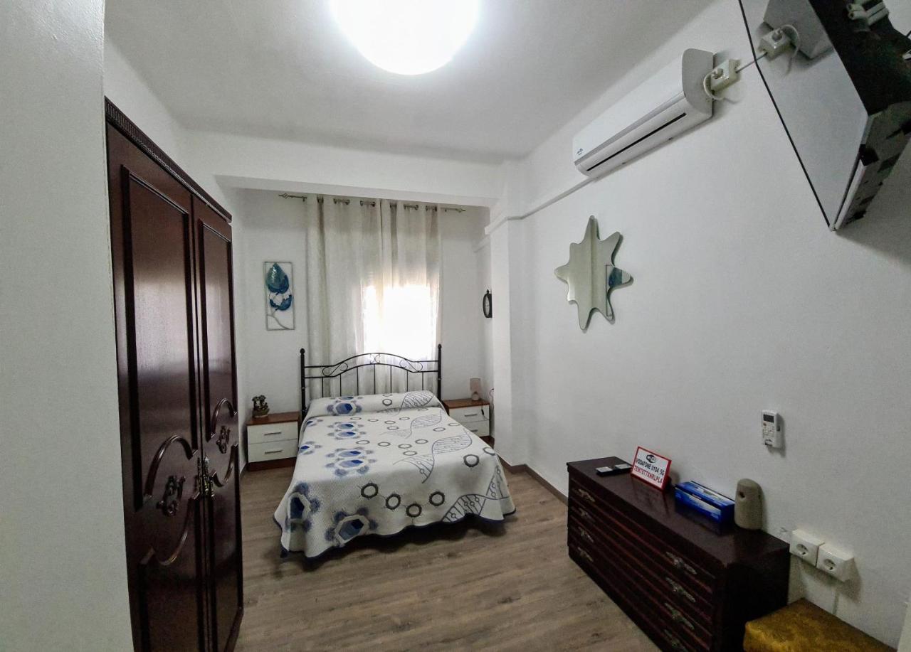 Habitacion San Cayetano — hotel in Torrent