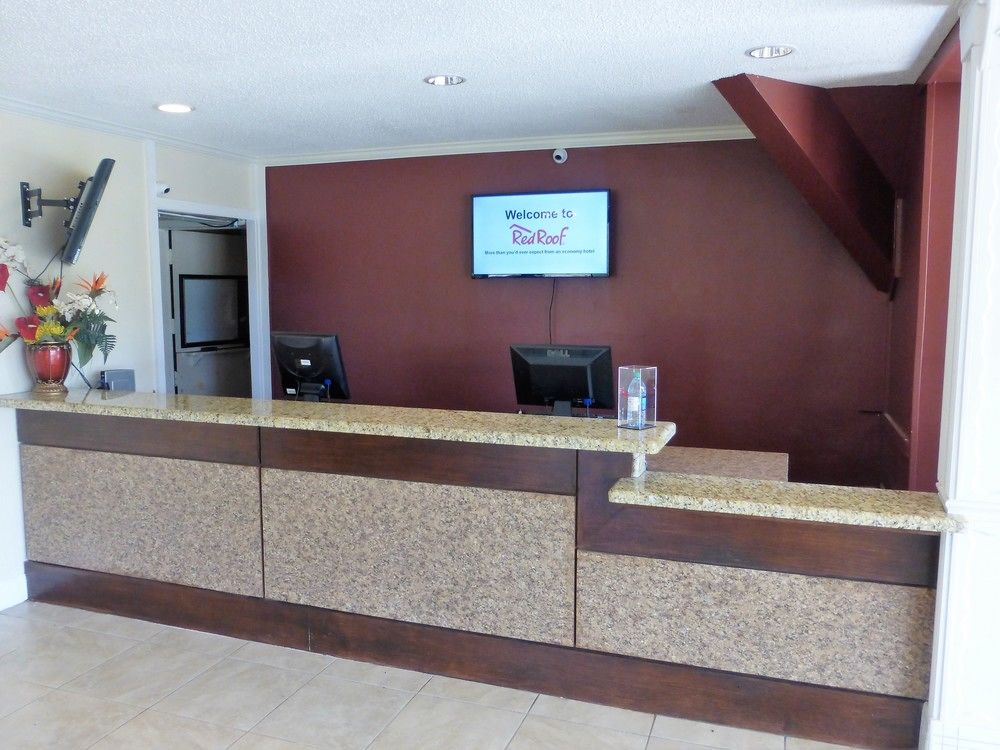 Red Roof Inn Lafayette Airport - photo 8