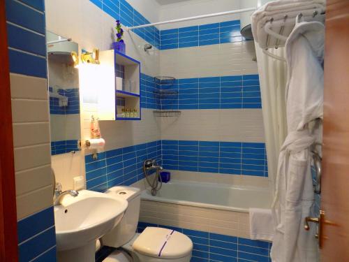 Rayskiy sad — hotel in Heniches'k