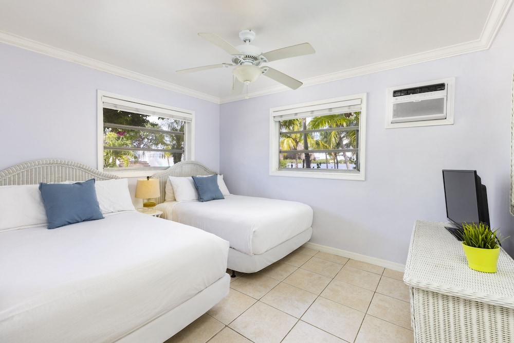 Gulf View Waterfront Resort - photo 9