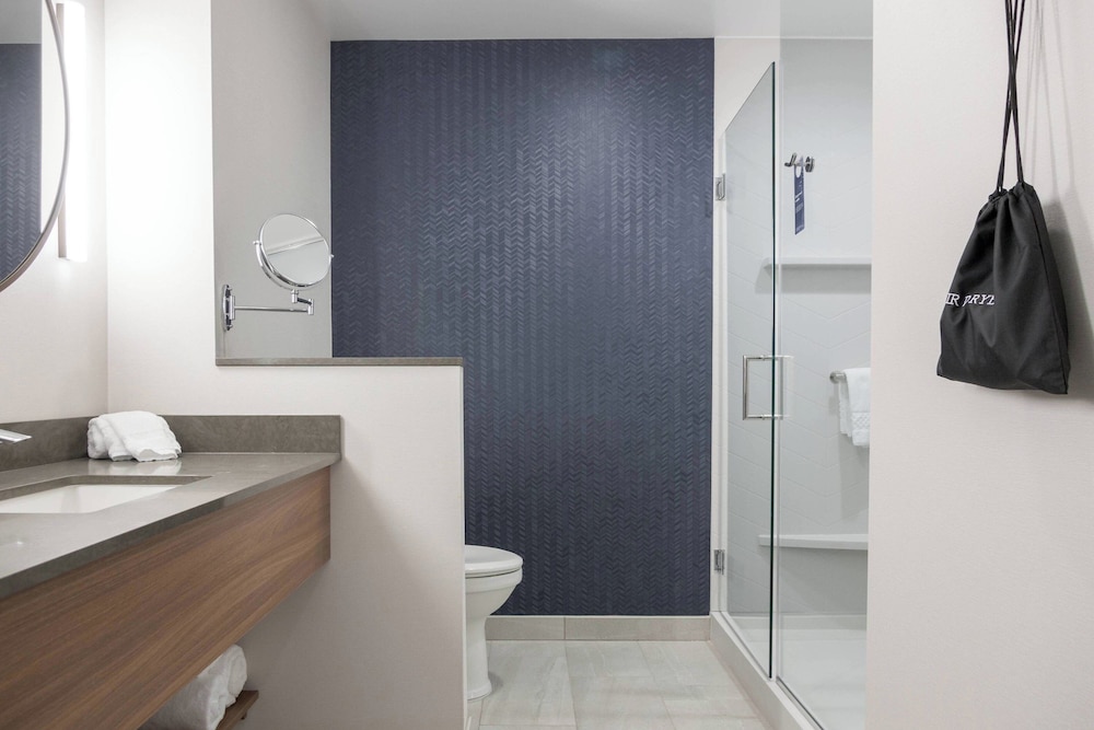 Fairfield Inn & Suites by Marriott San Jose North Silicon Valley - photo 18