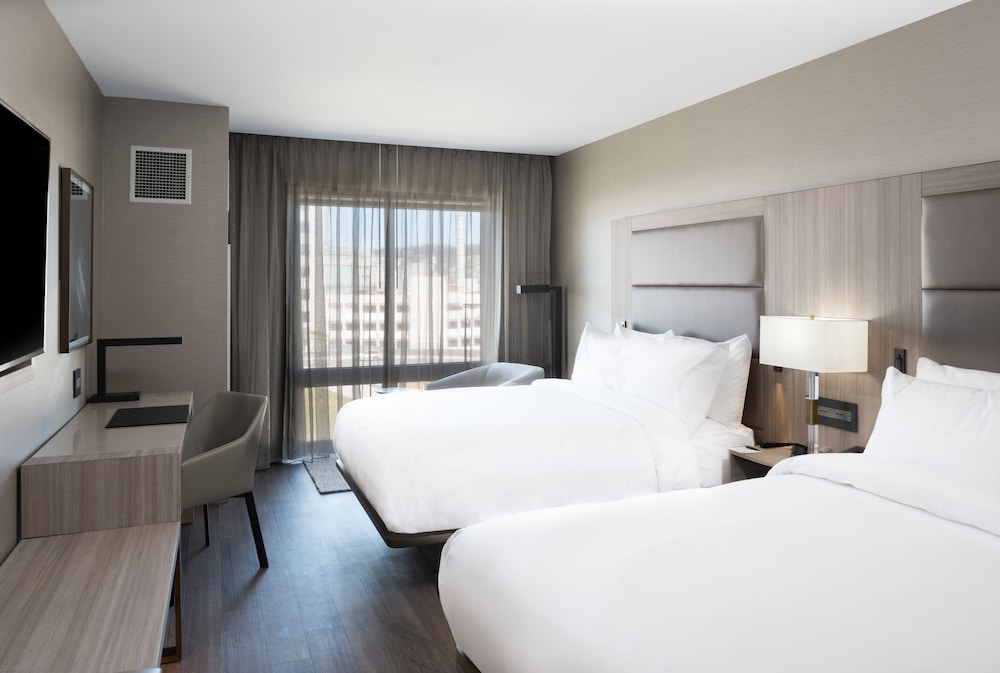AC Hotel by Marriott Worcester - photo 11