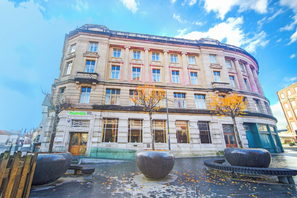 Belvilla Newport City Centre Hotel Lifestyle in Newport, United Kingdom