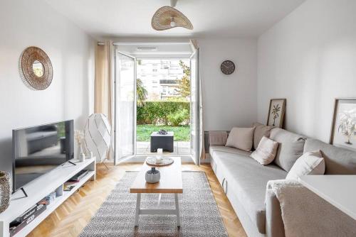 Hermitage Parc 1 Bedroomed groundfloor with garden in Montevrain, France