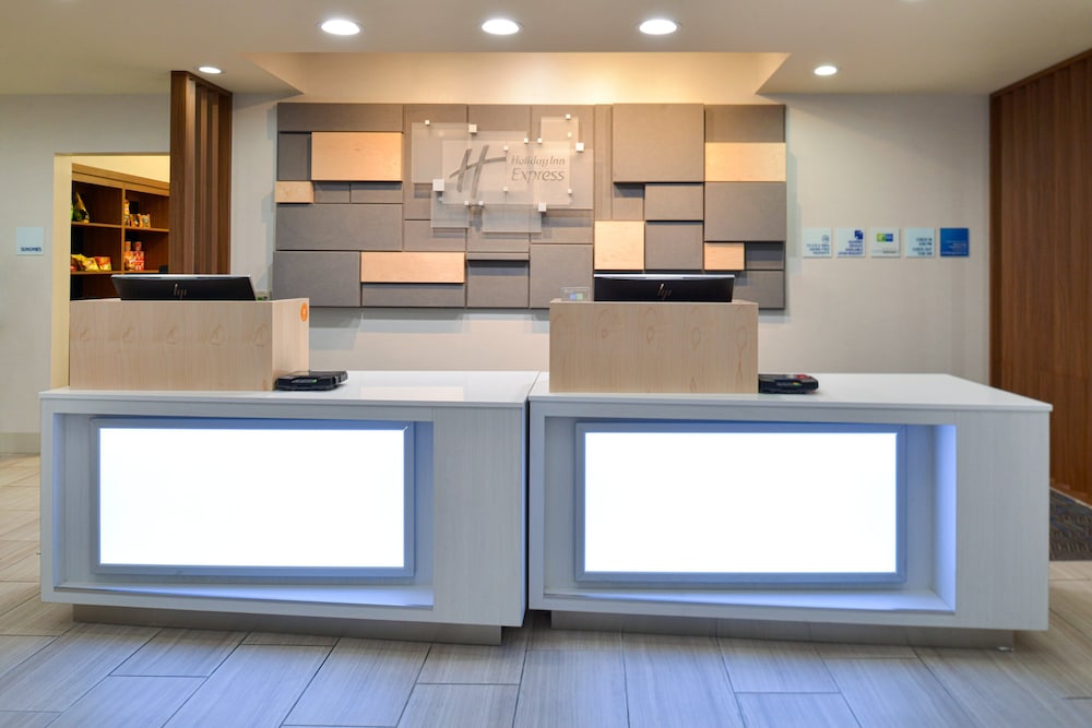 Holiday Inn Express Lodi - photo 2