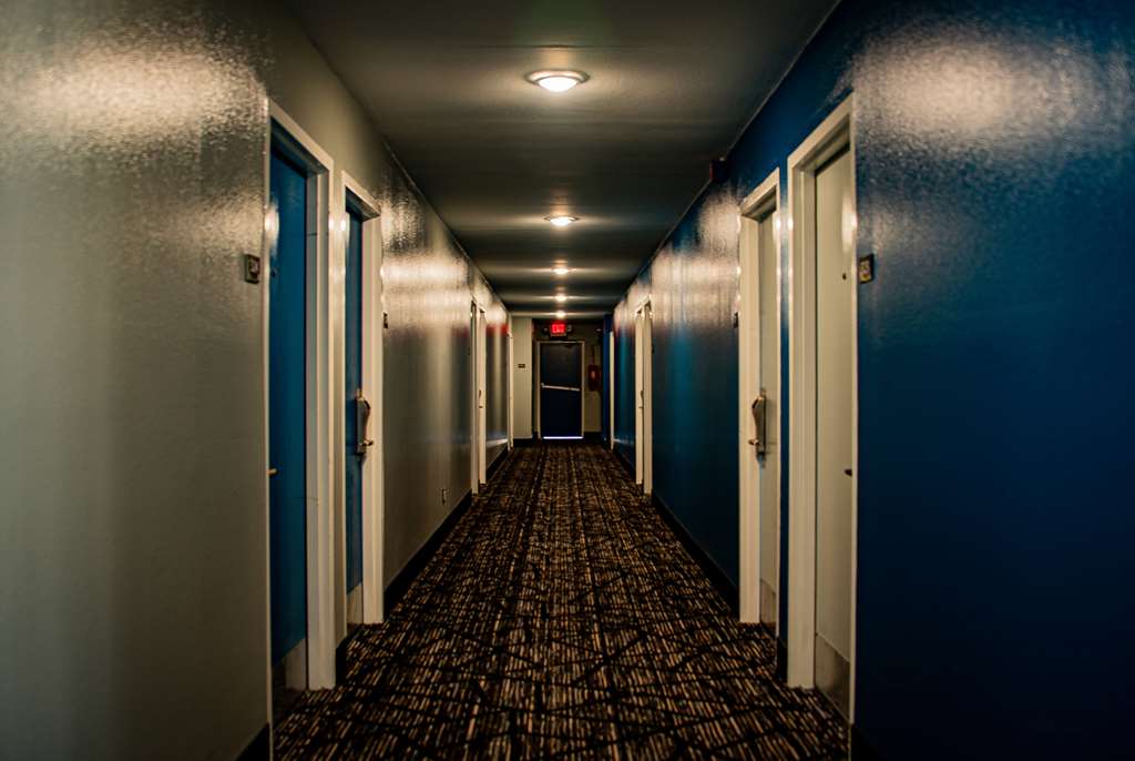 Super 8 by Wyndham Biloxi - photo 49