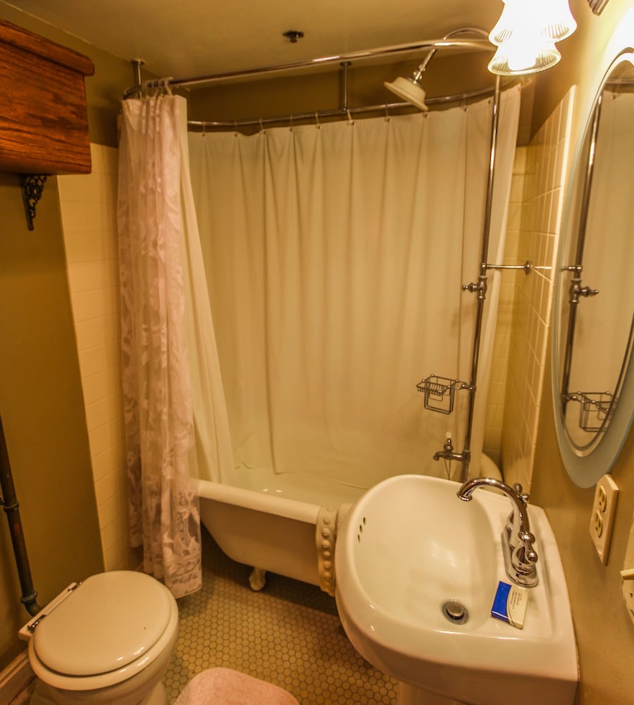 Park Hotel Condominiums - photo 11