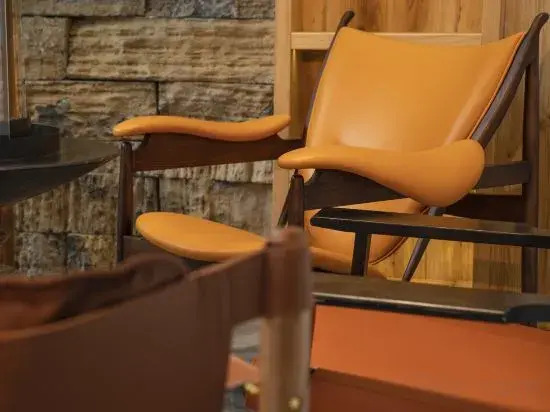 Patio Spring Holiday Inn Free pick up Airport & Railway st ation&TianMen Mount ain Free travel customization — 4-Star Luxury Hotel in Zhangjiajie, People's Republic of China