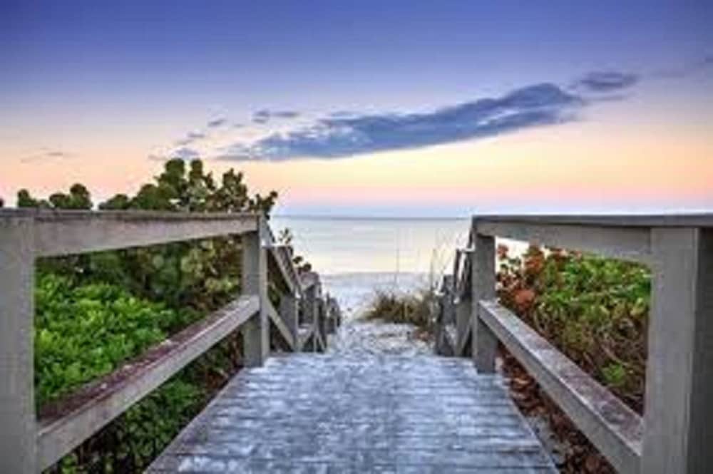Staybridge Suites Naples Marco Island by IHG - photo 83