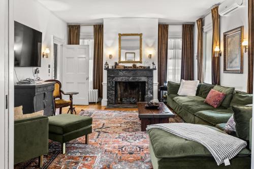 The Jarvis Homestead Historic Maine Mansion — hotel in Ellsworth
