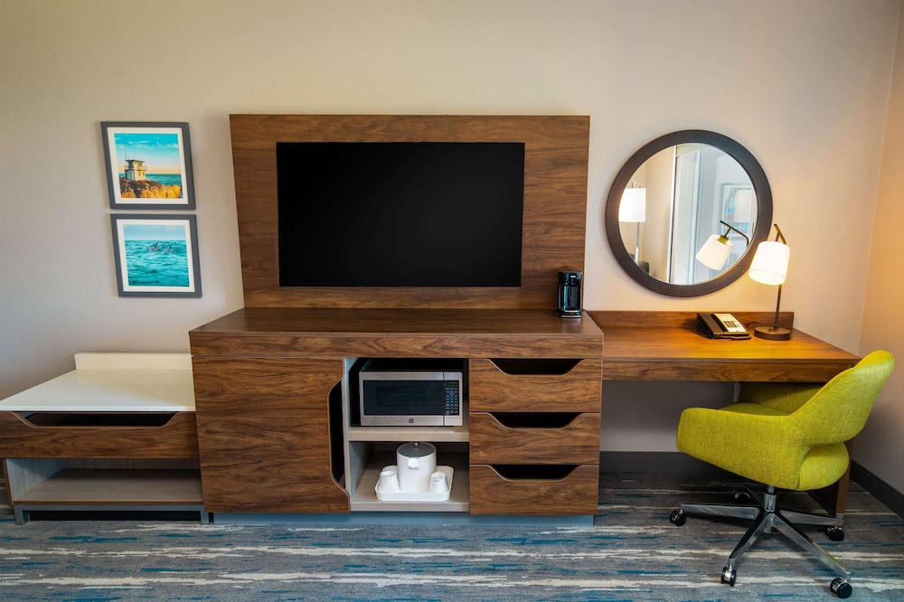 Hampton Inn & Suites Imperial Beach San Diego - photo 8