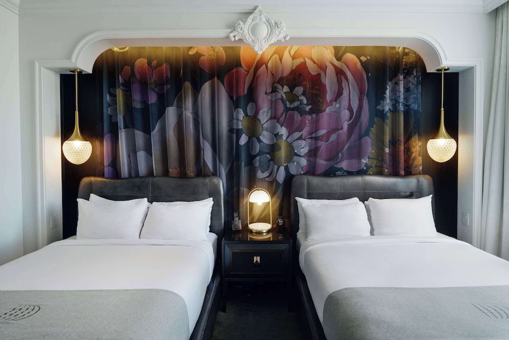 Daxton Hotel Birmingham Curio Collection by Hilton - photo 24