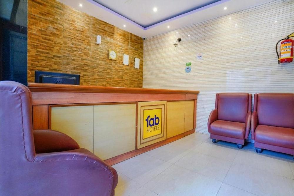 Hotel New Deepak