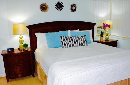 Sea Turtle Inn - photo 49