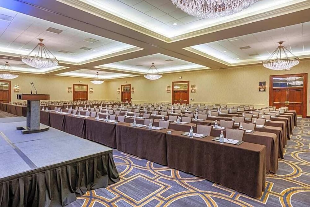 Austin Southpark Hotel - photo 44