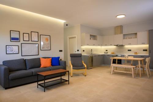 Summer Waves — 4-Star Luxury Hotel in Elounda, Greece