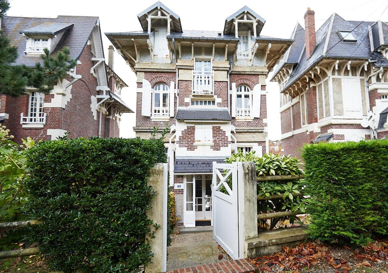 Villa Les Cormorans Vue Mer 10 Personnes — 4-Star Luxury Hotel in Ault, France