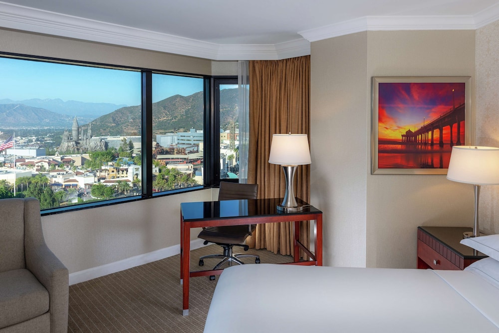 Hilton Los Angeles Universal City - photo 13