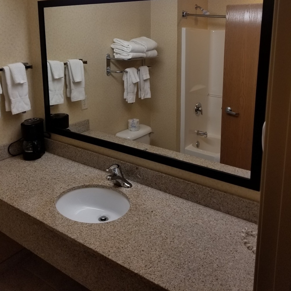 Cobblestone Suites Ripon - photo 29