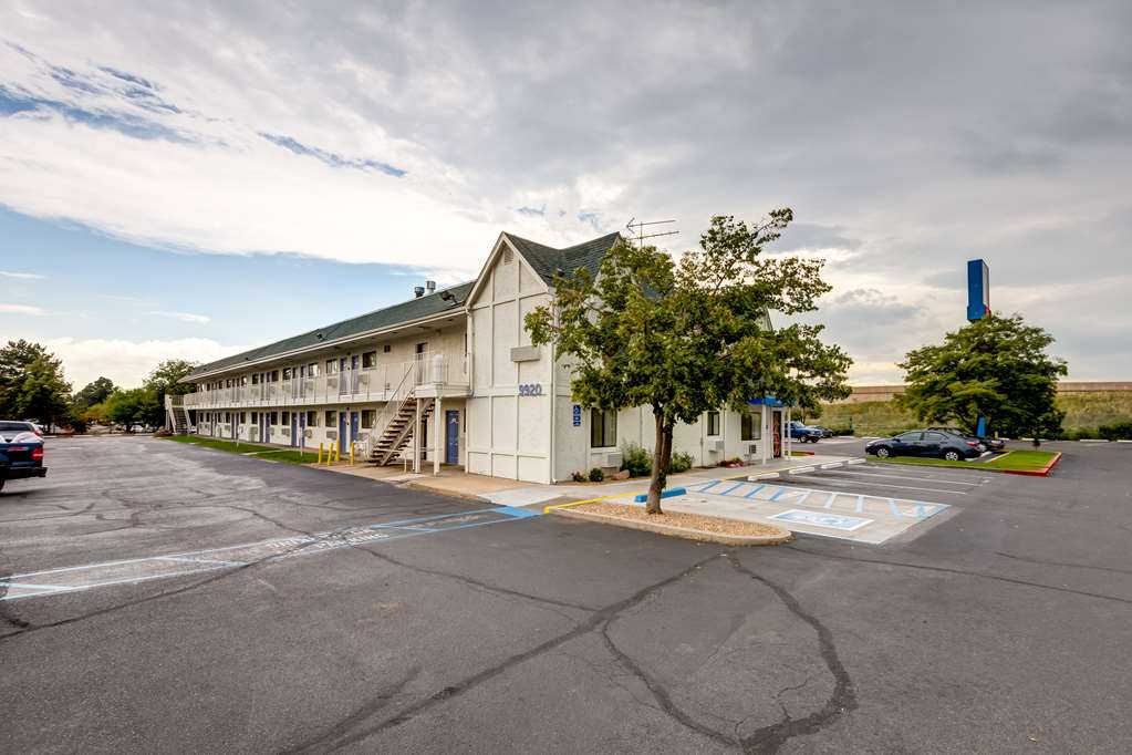 Motel 6 Wheat Ridge CO West Denver North - photo 10