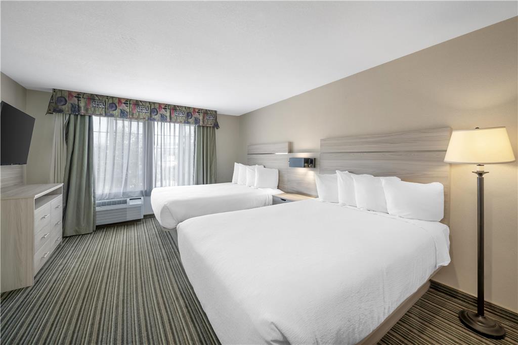 Best Western Plus Twin View Inn & Suites - photo 34