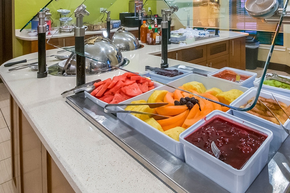 Staybridge Suites Longview by IHG - photo 86