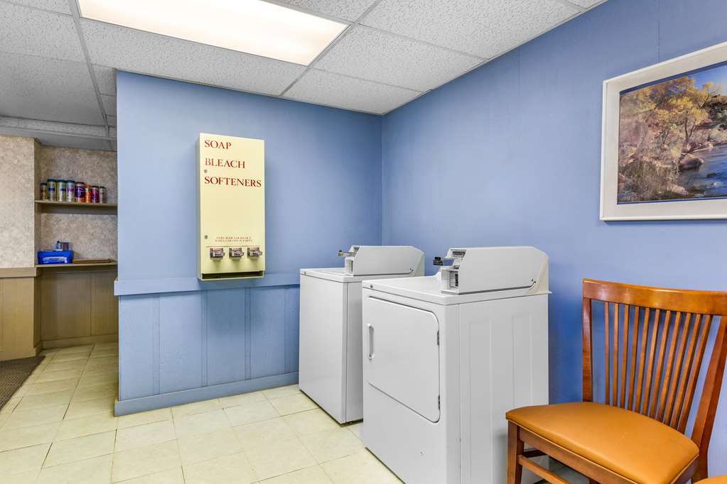 Americas Best Value Inn Belleville - photo 24