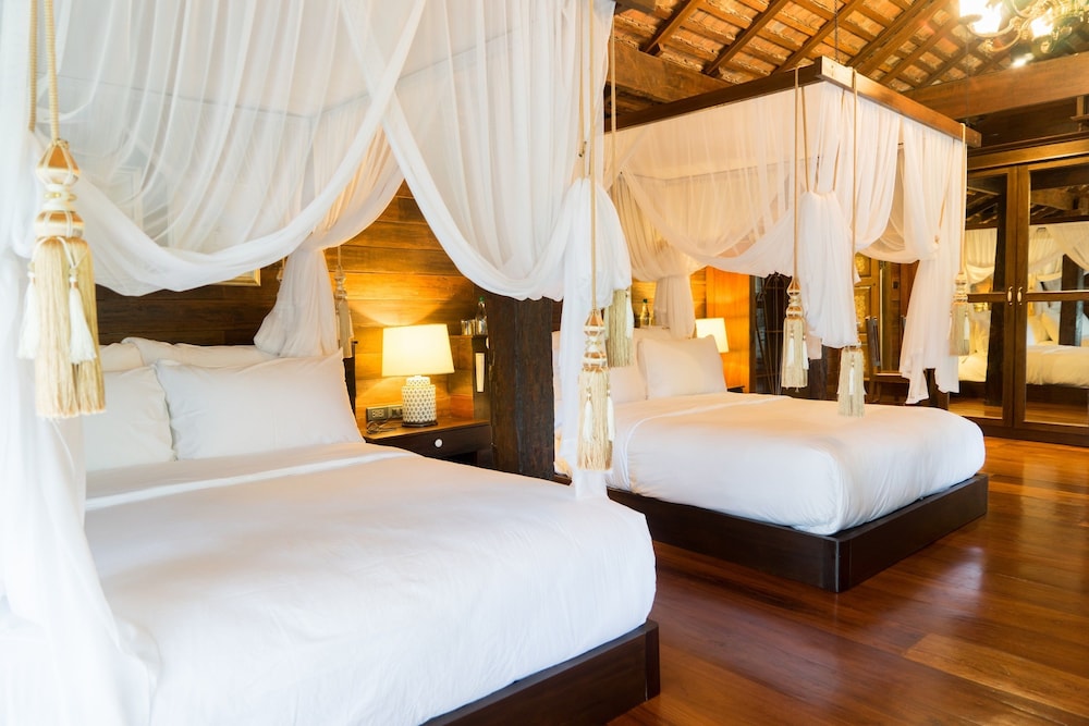 Chantra Khiri Chalet Chiang Mai — 4-Star Luxury Hotel in Hang Dong, Thailand