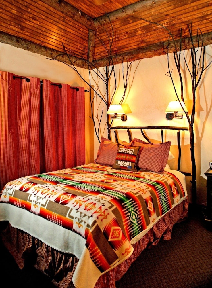 Finger Lakes Lodging - photo 7