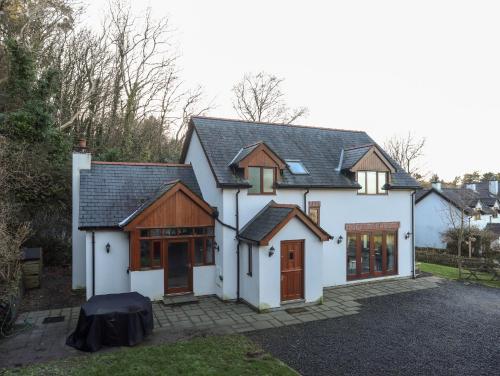 Isfryn — 4-Star Luxury Hotel in None, United Kingdom