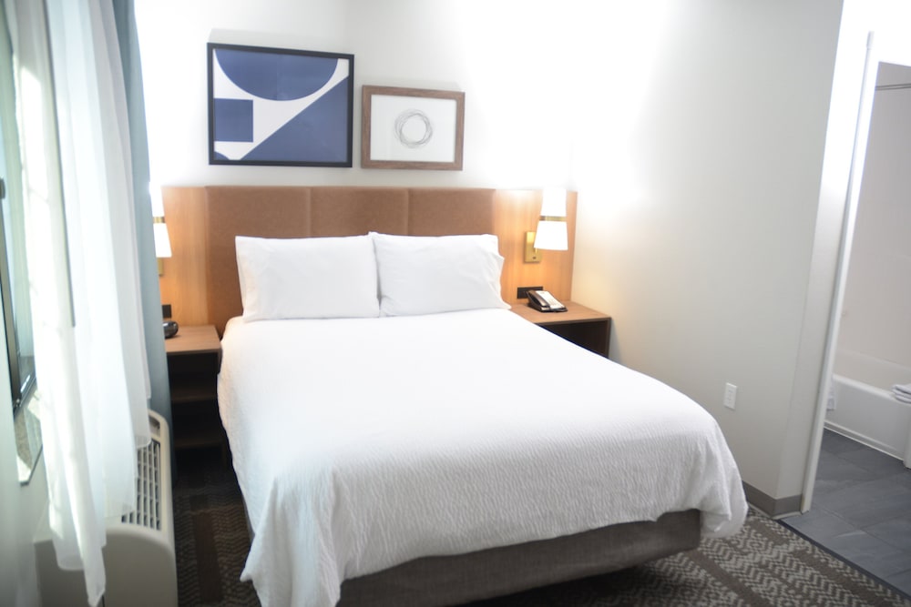 Staybridge Suites Tucson Airport by IHG - photo 6