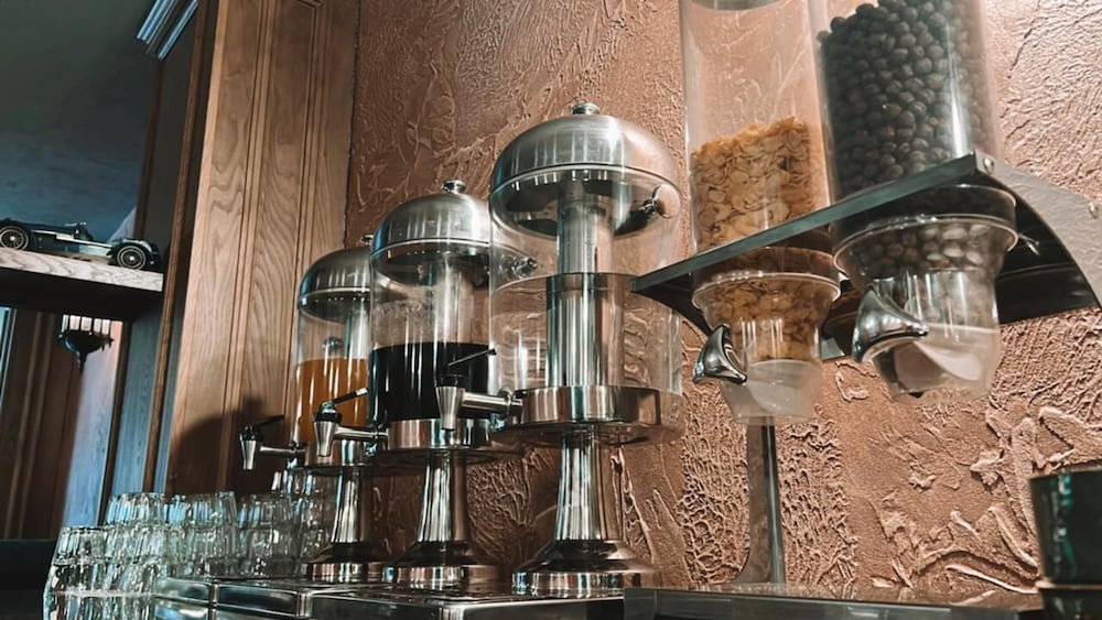 מזון ומשקאות