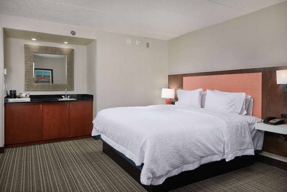 Hampton Inn Fairfax City - photo 16