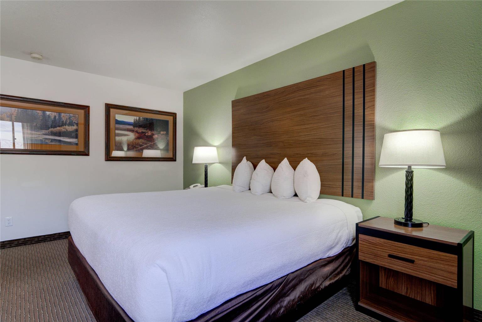 Ridgeline Hotel at Yellowstone an Ascend Collection Hotel - photo 10