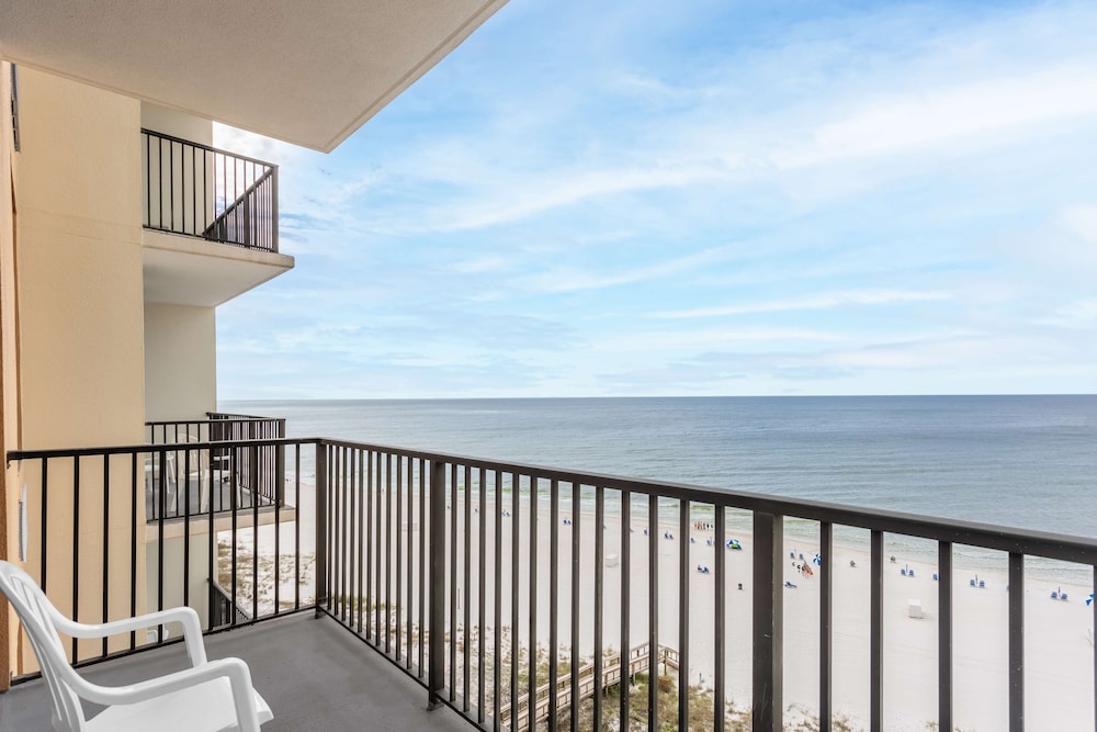Hampton Inn & Suites Orange Beach Gulf Front - photo 31