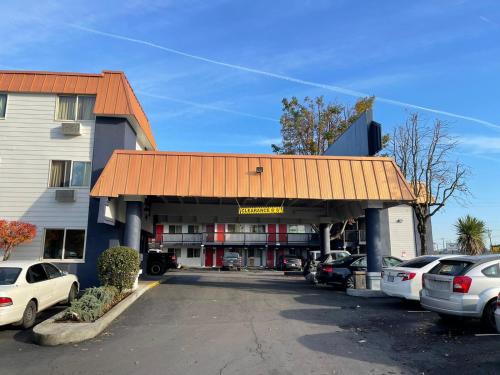 Portland Inn - photo 27