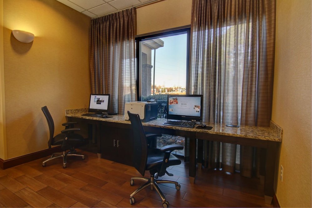 Hampton Inn & Suites Atlanta Galleria - photo 46