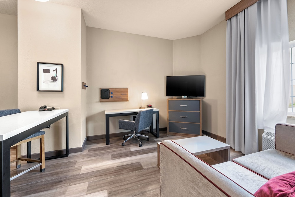 Candlewood Suites Bordentown Trenton by IHG - photo 18