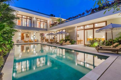 Villa Trindade 5BR 15m Pool — 4-Star Luxury Hotel in Seminyak, Indonesia