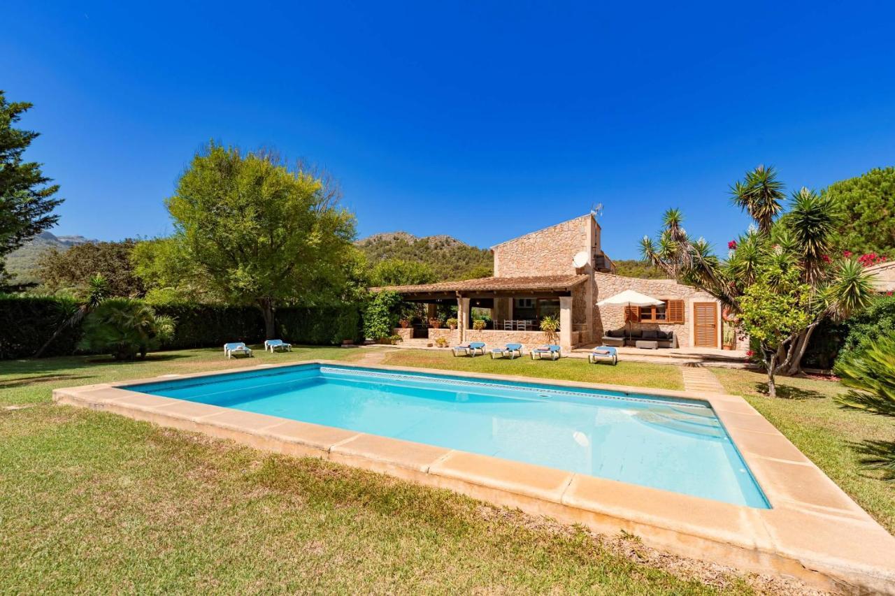 Villa Colonya by Sealand Villas — 4-Star Luxury Hotel in Pollenca, Spain