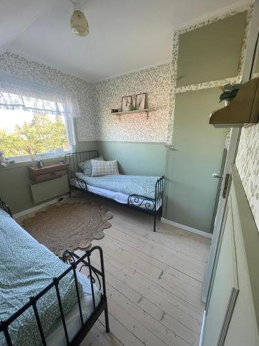 Bestemors hus med kystnær beliggenhet in Fredrikstad, Norway