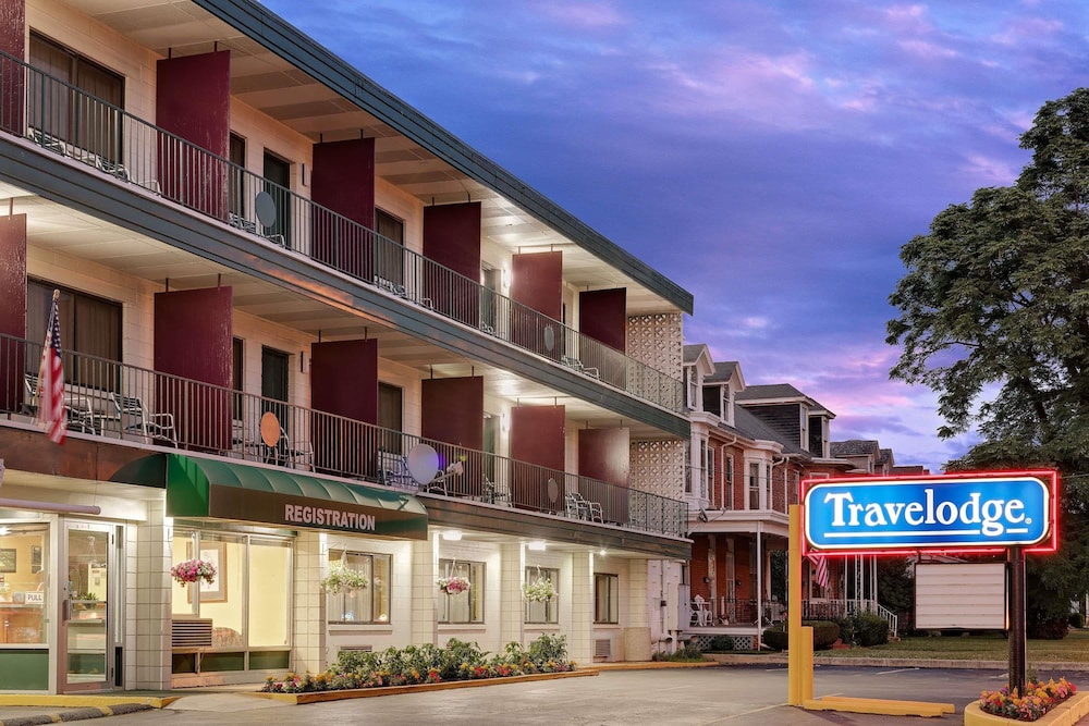 Travelodge by Wyndham Chambersburg - featured photo